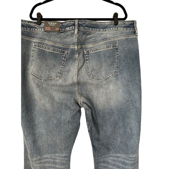 Torrid Jeans Womens Size 22T Mid Rise Slim Boot Bootcut Medium Wash 33" Inseam - Picture 5 of 16